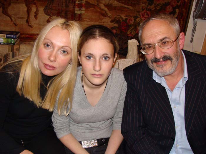 Ноябрь 2007 года, Боря с дочерью и женой