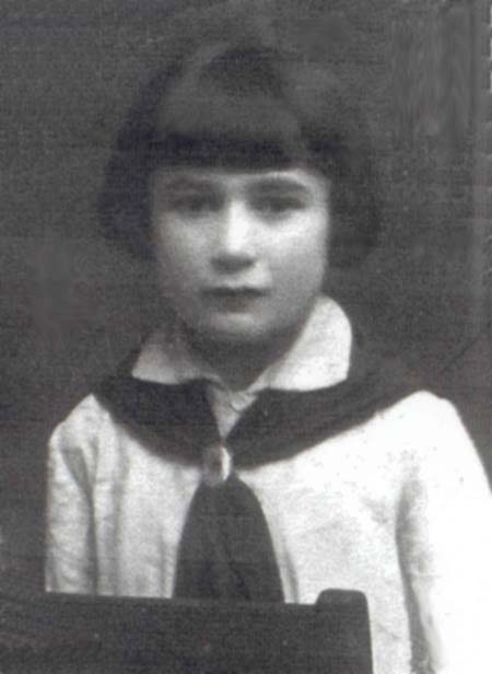 Люся, 1940 год